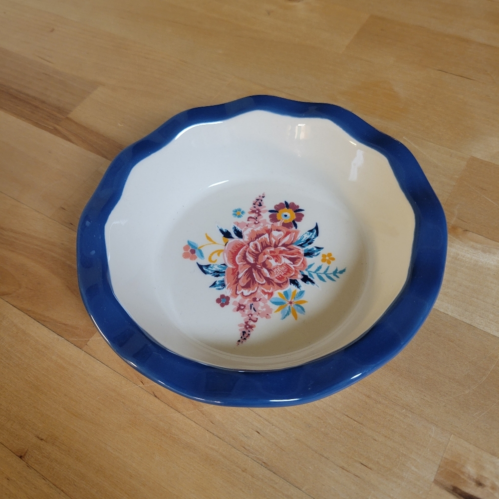 Pioneer Woman Floral Blue and Cream Ceramic Individual Pie Plate
